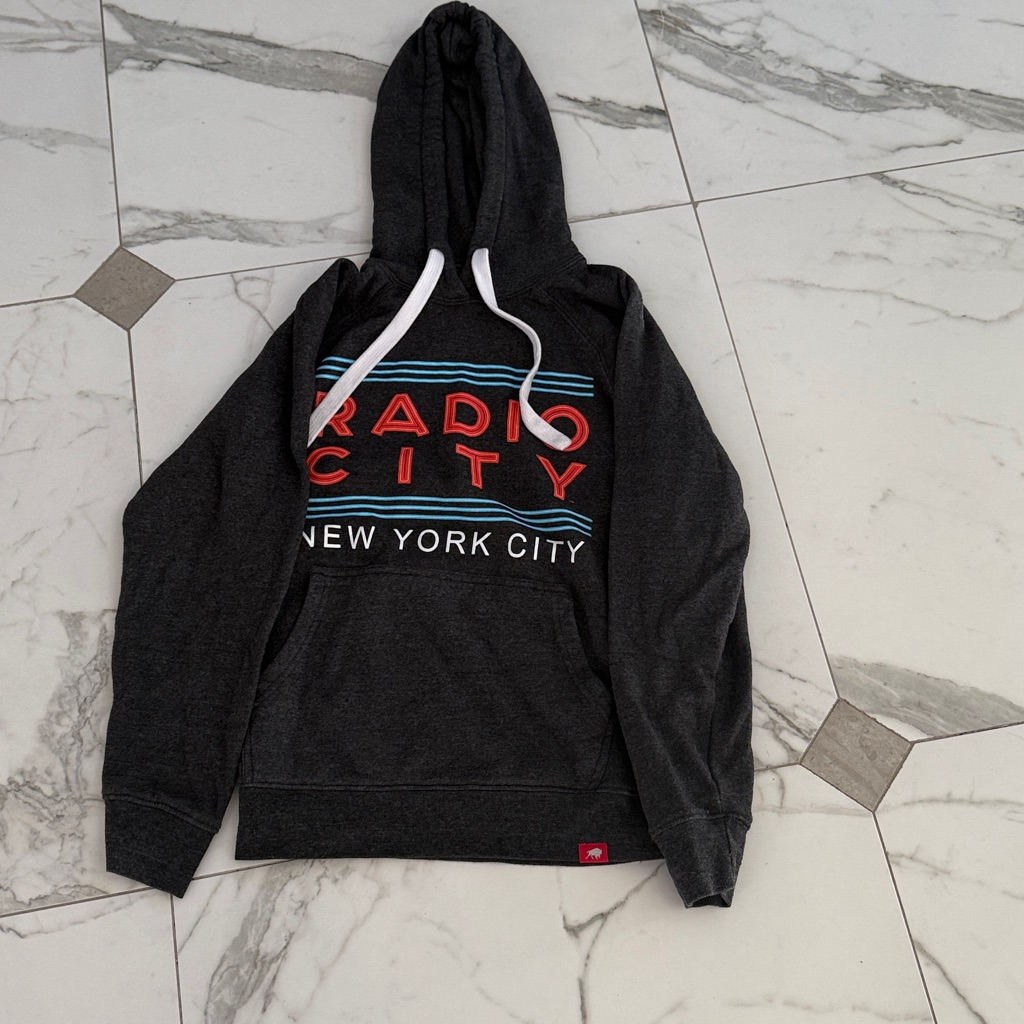 Radio City New York City Hoodie Xs